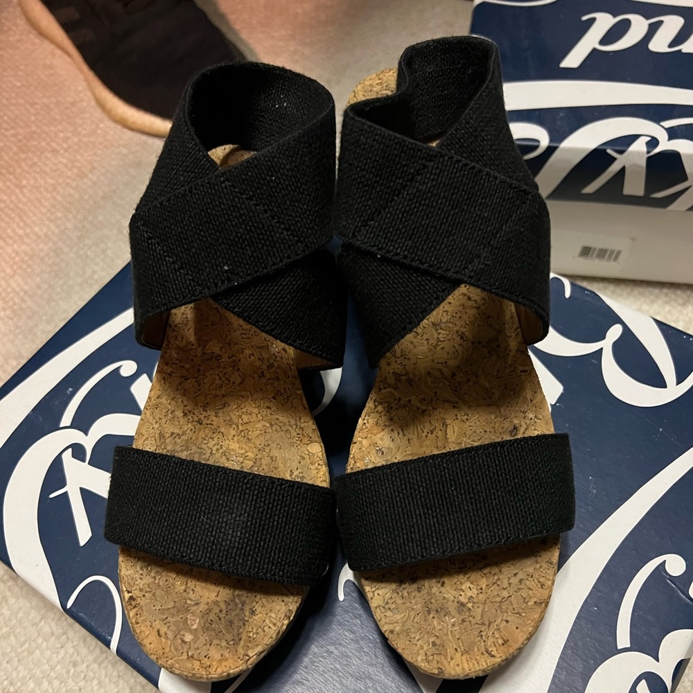 Lucky Wedges